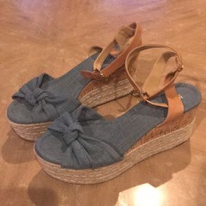 Platform wedges
